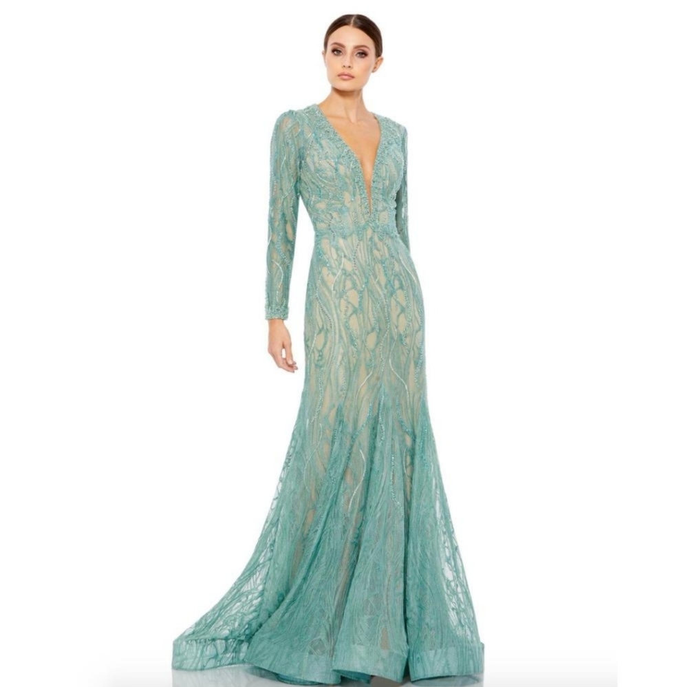 NWT Mac Duggal Long Sleeve Mermaid Gown